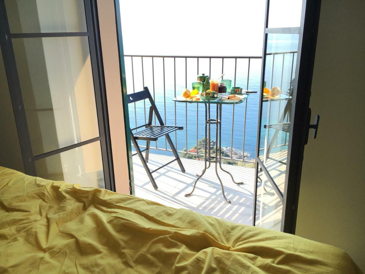 House In Grimaldi. Spectacular View Over The French Riviera! Grimaldi  Exterior photo